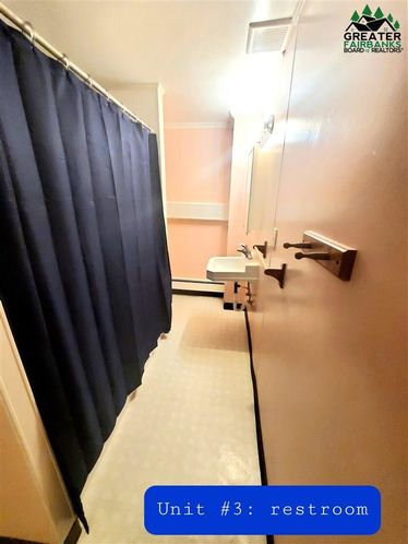 1019 College Rd, Fairbanks, AK 99701